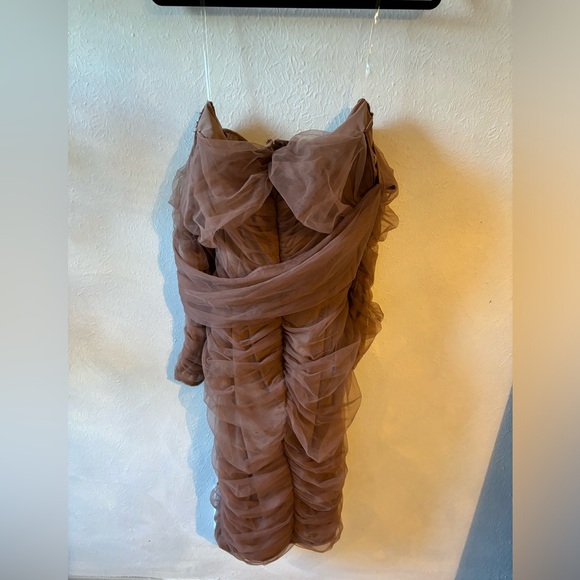 ANAIS CHESTNUT TULLE OFF SHOULDER RUCHED DRESS - Picture 4 of 8